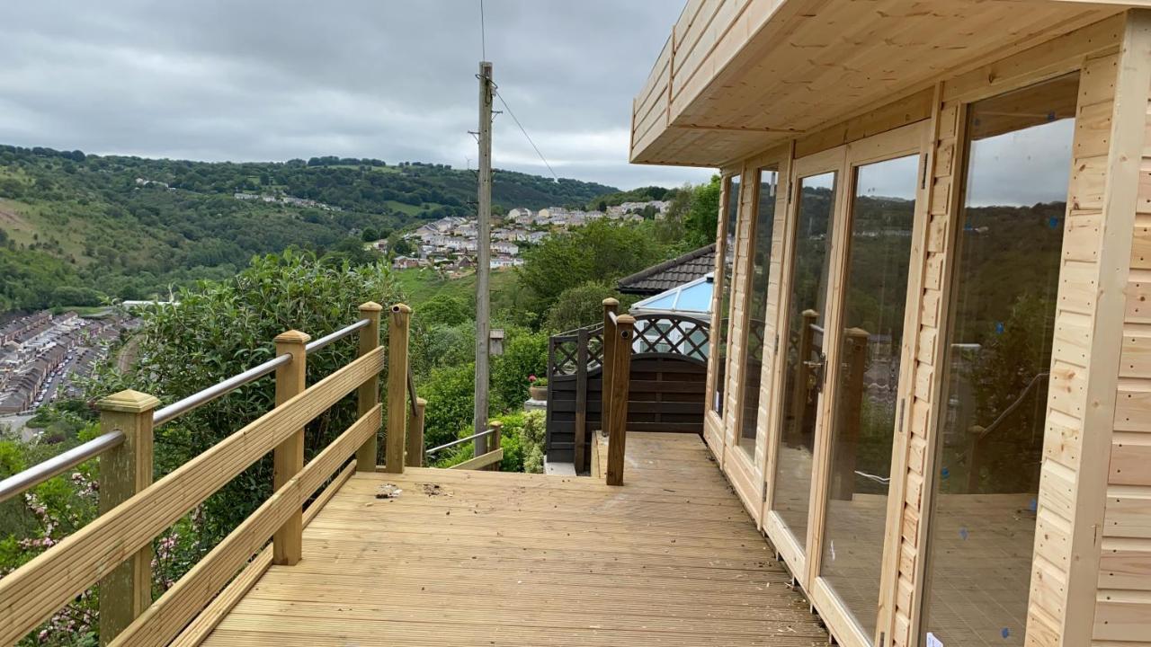 The Crest Hillside Retreat With Hot Tub Villa Abertillery Luaran gambar